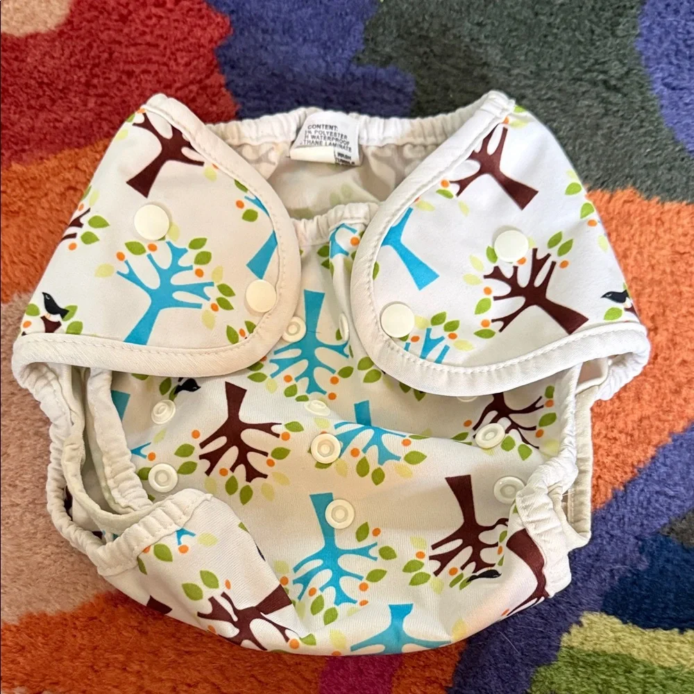 Thirsties diaper cover, GUC, size Two, Snap closure, adjustable snaps